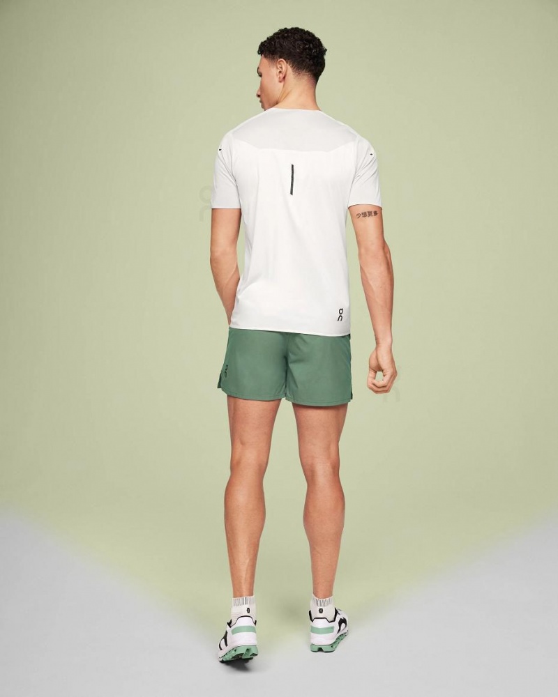 Short On Cloud Essential Hombre Verde Oliva | MX 3689HK